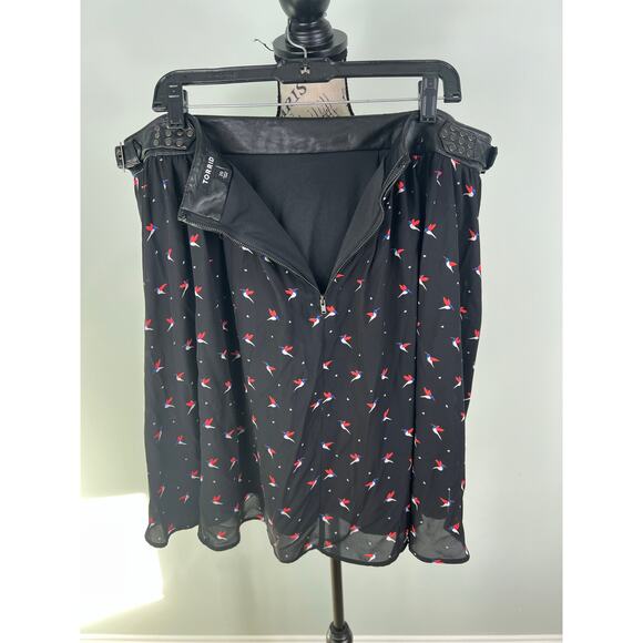 Torrid Studded Belted Bird Black Skirt - Picture 4 of 10